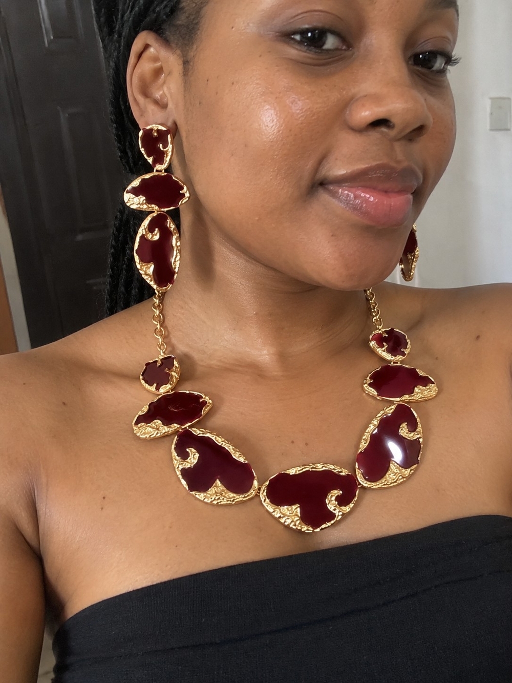 Gold-Tone Burgundy Statement Necklace and Drop Earrings Set